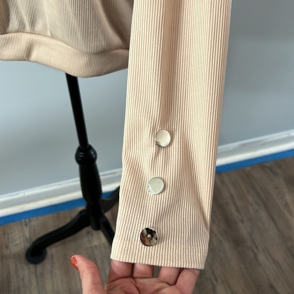 La Mode Cream Beige Lightweight Ribbed High Neck Turtle Neck Blouse size 2XL NWT - Picture 4 of 8